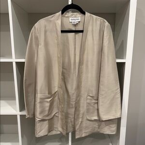 Beautiful: Bloomingdale’s silk blazer, size 10P